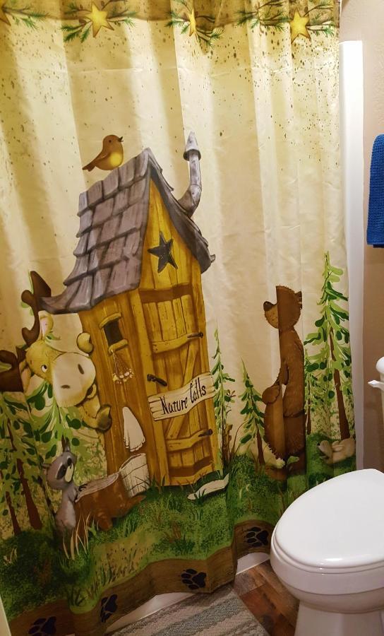 Bear Cove Inn Saint Ignace Bagian luar foto